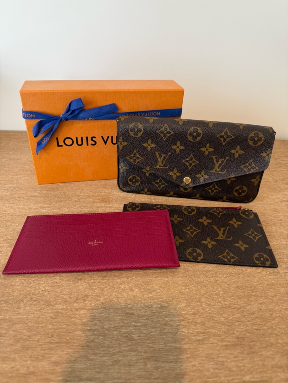 Louis Vuitton Pochette Felicie (with Inserts) - Monogram